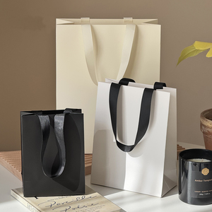 Sac Cadeau de Luxe en Papier Blanc 2026 pour Parfums et Cosmétiques, Sacs de Shopping Beige avec Poignée pour Vêtements, Personnalisable avec Logo - Product Image 5