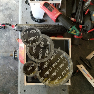 แผ่นปะยางกาวแบบพกพาเครื่องมือช่างแผ่นยางสำหรับซ่อมยางเย็นฟรี - Product Image 3