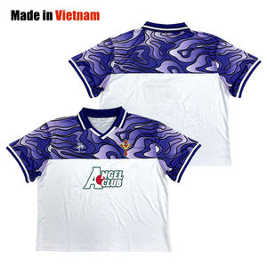 Camiseta de fútbol sublimada personalizada clásica de alta calidad diseño Retro 100% poliéster de secado rápido transpirable - Product Image 1