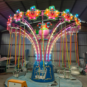 Giostra Portatile a 16 Posti per Bambini, Attrazione da Luna Park con Sedie Volanti in Vendita - Product Image 3