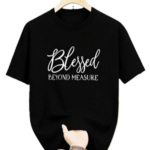 T-shirt con grafica ispiratrice della fede cristiana con testo corsivo Blessed Beyond Measure - Product Image 1