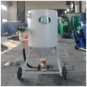 Ponceuse à sable industrielle Rovan pour le décapage <span class=keywords><strong>de</strong></span> la rouille sur les surfaces d'équipements en acier et <span class=keywords><strong>de</strong></span> la rouille <span class=keywords><strong>de</strong></span> type <span class=keywords><strong>grille</strong></span>, avec garantie <span class=keywords><strong>de</strong></span> 3 ans - Product Image 3