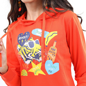 เสื้อสเวตเตอร์มีฮู้ดสีส้มสำหรับผู้หญิง ผ้าฝ้าย พิมพ์ลายการ์ตูน สไตล์ลำลอง โอเวอร์ไซส์ สตรีทแวร์ สำหรับฤดูใบไม้ร่วงและฤดูหนาว - Product Image 3