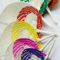 Bambu zanaat çocuk serin ve retro örgü el Fan kalp/Handwoven kişiselleştirilmiş Palm el fanlar Rattan