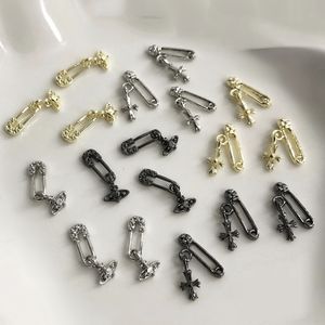 Dijes de Uñas de Aleación con Cruz Gótica y Orbe, Tachuelas Metálicas 3D de Lujo Punk para Uñas Postizas, Accesorios para Decoración de Uñas DIY - Product Image 1