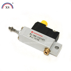 Válvula Solenoide AVENTICS R422102562 24VDC 2W Para Piezas de Maquinaria de Impresión - Product Image 2