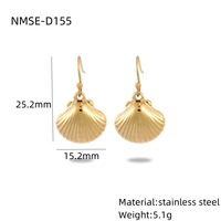 Ensemble de colliers européens américains New Ocean Shell Pearl Titanium Steel Combinaison polyvalente d'ensembles de bijoux à la mode en acier inoxydable