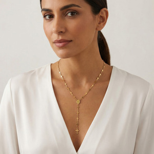 Collar Religioso <span class=keywords><strong>de</strong></span> Cadena Larga Chapado en Oro <span class=keywords><strong>de</strong></span> Acero Inoxidable con la Virgen <span class=keywords><strong>de</strong></span> Guadalupe, <span class=keywords><strong>Rosario</strong></span> Católico - Product Image 2