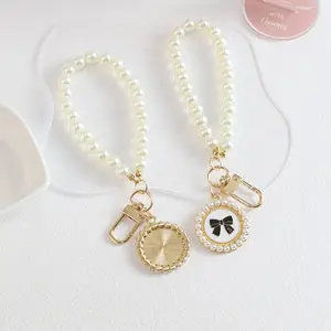 Fashion Woman Wristband Key Chain Ornaments Artificial Imitation Pearl Charm Bracelet Keychain