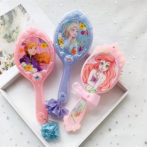 Cepillo de Pelo de Princesa Hermoso al por Mayor para Niña, Exquisito Cepillo de Masaje con Cojín de Aire de Princesa <span class=keywords><strong>Ariel</strong></span> con Caja de PVC - Product Image 1