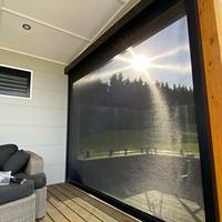 Auvent vertical à vente chaude, auvents électriques verticaux d'extérieur, vente en gros, auvent rétractable pour patio, tirage intérieur, auvent vertical