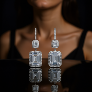 Orecchini E2326 in Oro Bianco con Diamanti Taglio Smeraldo Colore D Naturali Certificati GIA Gioielli Classici da Donna per Matrimonio - Product Image 2