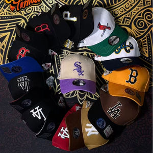 Gorra de Béisbol Estilo Chicago para Hombre, de PVC, con Visera Plana, 6 Paneles, Cierre Ajustable, para las Cuatro Estaciones - Product Image 1
