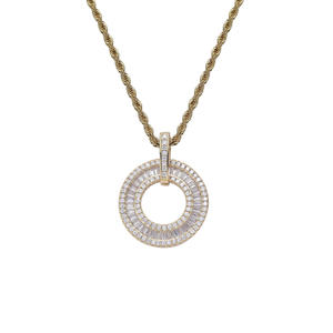 Semplice ciondolo rotondo a doppio cerchio, collana da uomo di tendenza con personalità e stile. - Product Image 4