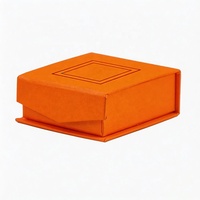 Maßgefertigte Verpackungsbox Orange Geschenkboxen Präsentations-Kartonbox mit Magnet Niedliche Kosmetikbox für Kleinunternehmen Stabile Schachteln