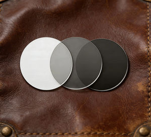 Lentilles de lunettes photochromiques YouLi en gros, lentilles ophtalmiques monoculaires 1.61 anti-lumière bleue - Product Image 1