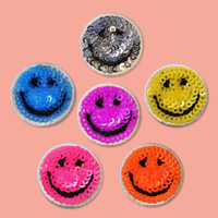 Patchs thermocollants brodés de sequins Smiley, patchs en tissu pour la décoration de vêtements DIY, accessoires vestimentaires en gros