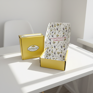 Scatola Regalo Personalizzata in Cartone Ondulato Giallo Stampato, Confezione Carina per Spedizioni e Regali - Product Image 2