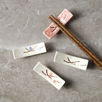 Repose-baguettes rectangulaire en céramique peinte à la main motif fleur de prunier, support de couverts en porcelaine, vente en gros personnalisée