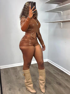 HR25102 Completo <span class=keywords><strong>Donna</strong></span> Invernale/Primaverile 2026 Nuovo in Ecopelle con Colletto alla Coreana, Giacca Biker con Zip Bidirezionale e <span class=keywords><strong>Pantaloncini</strong></span>, Completo Due Pezzi - Product Image 4