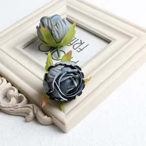 Fleurs artificielles en vrac, petites têtes de roses en soie de 4 cm pour la décoration de gâteaux, vente en gros à prix réduit - Product Image 6