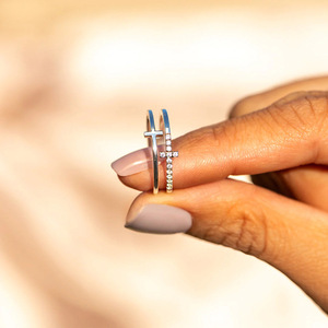 Anello a Doppio Strato Design Minimalista per Donne - Product Image 5