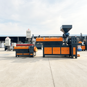 Équipement de recyclage des déchets plastiques, machine extrudeuse de géomembrane XPS - Product Image 1