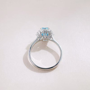 <span class=keywords><strong>Anillo</strong></span> <span class=keywords><strong>de</strong></span> Diamante <span class=keywords><strong>Azul</strong></span> Cultivado en Laboratorio con Corte Esmeralda, Chapado en Oro Blanco <span class=keywords><strong>de</strong></span> 18K, Color Fantasía, <span class=keywords><strong>Anillo</strong></span> <span class=keywords><strong>de</strong></span> Compromiso y Boda para Mujer, Joyería Fina, <span class=keywords><strong>Anillo</strong></span> Nupcial - Product Image 3