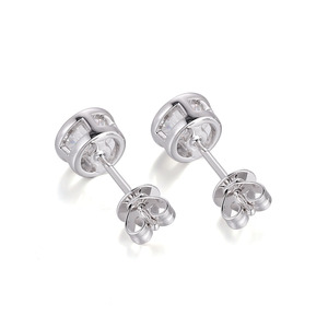 Pendientes de Oro Sólido de 18K, 14K y 10K con Moissanita VVS, Pendientes de Lujo para Mujer, Uso Diario, Regalo de Aniversario - Product Image 3