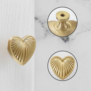 Tiradores de latón macizo con forma de corazón para armarios, cajones, gabinetes y clósets, de un solo orificio, perfil de corazón, herrajes para muebles - Product Image 6
