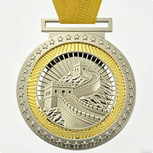 Medalla Conmemorativa de Metal en Relieve 3D Personalizada, Recuerdo Chapado con Diseño de la Gran Muralla, para el Día Nacional, Coleccionable de Viaje - Product Image 2
