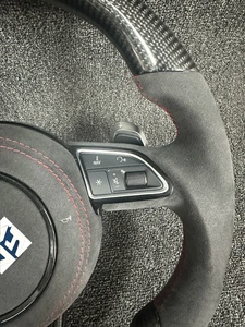 พวงมาลัยคาร์บอนไฟเบอร์แบบ S <span class=keywords><strong>Line</strong></span> Half พร้อมไฟ LED สำหรับ <span class=keywords><strong>Audi</strong></span> A3/A4/A5/A6/<span class=keywords><strong>Q5</strong></span>/Q7 ซีรีส์ 6 X6 - Product Image 4