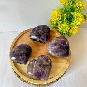 Gros Naturel Violet Améthyste Cristal Puffy Coeur Pierre de Guérison de Haute Qualité pour la Décoration de la Maison et Cadeaux Spirituels - Product Image 1
