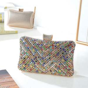 Hochzeits-Braut-Abendtaschen mit Strasssteinen, Damen-Clutch mit Perlen und Kristallen - Product Image 2