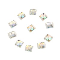 Strass en acrylique à double trou, à coudre, forme carrée, à dos plat, pour robes de mariée, pulls et vêtements (OEM)