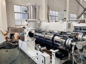 Ligne d'extrusion pour la fabrication de tuyaux PPR PE, machine de production de tuyaux d'irrigation PPR à goutteurs ronds - Product Image 4