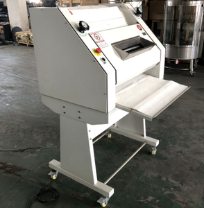 Machine à façonner la pâte de grande capacité Façonneur de baguette à haut rendement pour les boulangeries en gros pour façonner plus de pâte - Product Image 1
