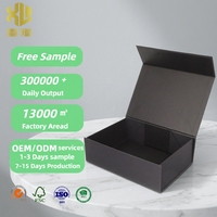 Boîte cadeau magnétique en carton rigide noir de luxe avec poignée en ruban, emballage pour vêtements, logo personnalisé OEM