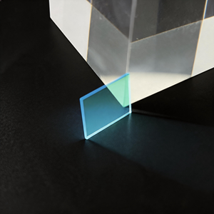 <span class=keywords><strong>Filtre</strong></span> optique en verre <span class=keywords><strong>anti</strong></span>-<span class=keywords><strong>reflet</strong></span> <span class=keywords><strong>bleu</strong></span> de haute qualité pour caméra CMOS CCD, vente en gros ODM OEM - Product Image 4