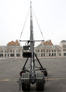 Jimmy Jib <span class=keywords><strong>Stanton</strong></span> de 21 pies, Triangular, con Dolly Estándar de 6 Ruedas - Product Image 2