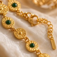 Collier chaîne tendance en pierres vertes, plaqué or 18 carats, en acier inoxydable, prêt à expédier, vente en gros, Tendencia 2026
