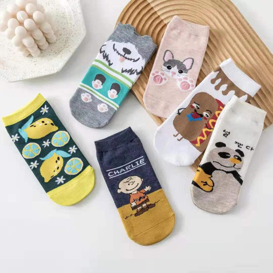 New cartoon summer socks funny yiwu wholesale top quality women socks ankle short cute socks for adult