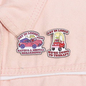 Spilla in Smalto 'Get in <span class=keywords><strong>Loser</strong></span> We Are Going to Therapy', Distintivo con Teschio Spaventoso, Gioielli per Halloween - Product Image 3