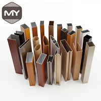 Paneles de Techo de Aluminio Ignífugos con Acabado de Madera, Personalizados y al por Mayor de Fábrica MEIYU, para Uso en Centros Comerciales y Exteriores