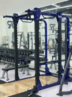 Rosen, fabricant professionnel d'équipements de fitness : Cage de squat complète pour musculation, idéale pour les exercices en salle et l'entretien.