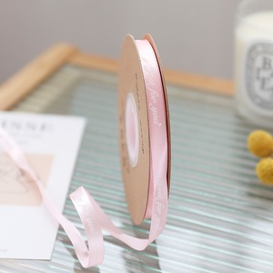 ริบบิ้นโพลีเอสเตอร์ทอแบบสองด้าน เป็นมิตรกับสิ่งแวดล้อม ขายส่งจากโรงงาน พร้อมโลโก้และลวดลายพิมพ์ตามสั่ง สำหรับของขวัญ - Product Image 6