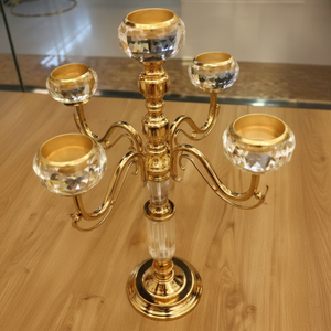 Vente en gros de candélabres dorés élégants pour la décoration intérieure 12 pièces par boîte 38x51cm-bougeoirs haut de gamme - Product Image 1