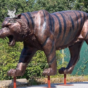 Outdoor Zoo Park Garden Decoration Metal Craft Vivid Wildlife <strong>Animal</strong> <strong>Tiger</strong> Cast Bronze Sculpture <strong>Life</strong> <strong>Size</strong> Brass <strong>Tiger</strong> <strong>Statue</strong> - Product Image 4