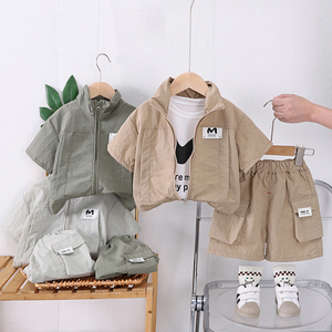 Ensemble trois pièces décontracté en coton pour garçons, motif dessin animé, été 2026, avec option de logo personnalisé pour enfants (T-shirt et <span class=keywords><strong>short</strong></span>) - Product Image 1