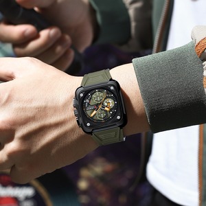 CURREN 8461 <span class=keywords><strong>Orologi</strong></span> da Polso da <span class=keywords><strong>Uomo</strong></span> Orologio al Quarzo di Lusso Quadrato Originale Impermeabile Luminoso Cronografo per <span class=keywords><strong>Uomo</strong></span> Relogio - Product Image 4